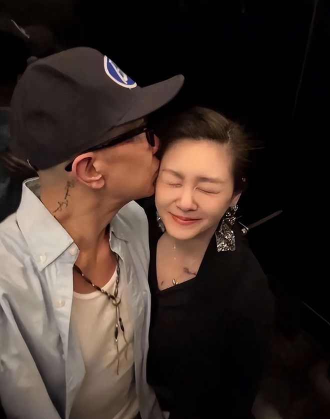 曝广东男篮大动作，欲用黄明依+张皓嘉+2000万换取22岁国手锋线，场均16.3分5.4板