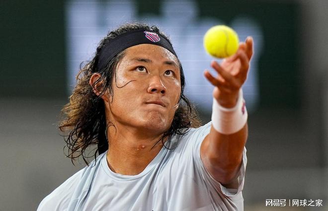 美记：杨瀚森比去年夏联进步不小 有些全明星生涯中后期才打出身价