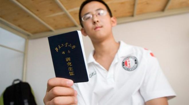 突尼斯主帅勒纳尔自宣离任，世界杯火线接手两战全败垫底出局