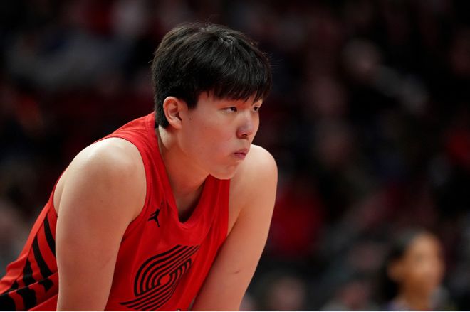 签了签了！臂展怪重返NBA！2K玩家天塌了