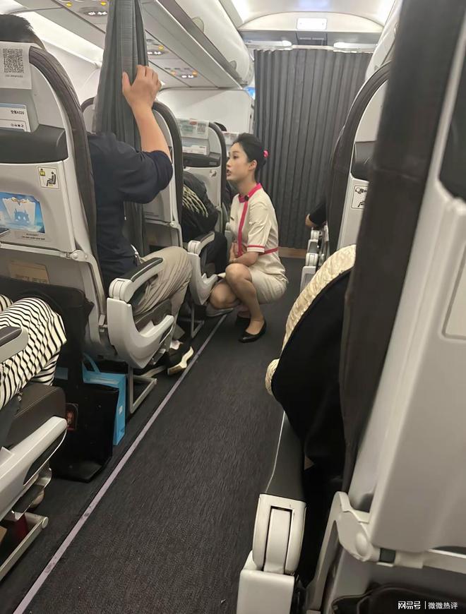 中国女篮阵容调整：旅美锋线邓雨婷归队合练 李星诺张梓涵离队