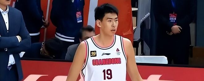 梅西获评8.9分+无缘MVP：送出精准助攻，率阿根廷3