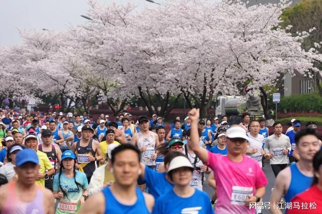 2.86亿顶薪没了！四年1.856亿也没了！巴雷特：那我到底值多少？