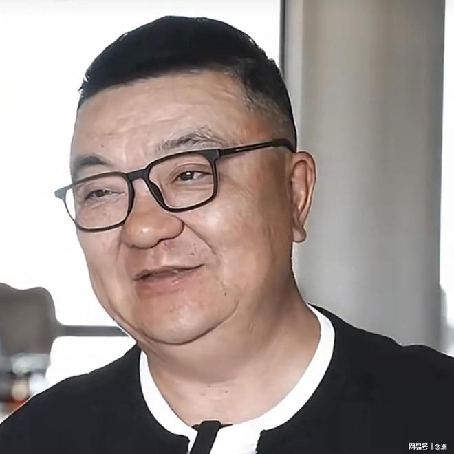 前国脚力挺C罗:热苏斯太不专业是矛盾源泉 梅西遇到这事也会发飙