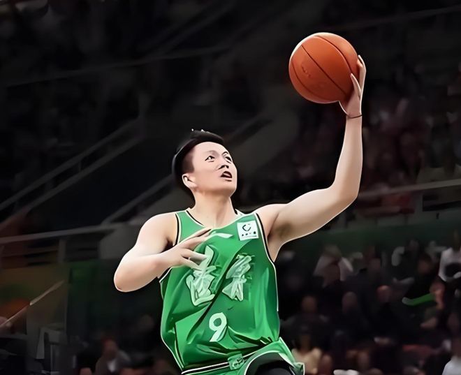 专家劝勇士送走巴特勒，为库里最后一搏