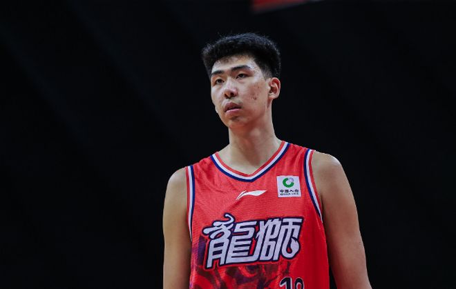 托皮奇接受腰椎手术 将缺席夏联