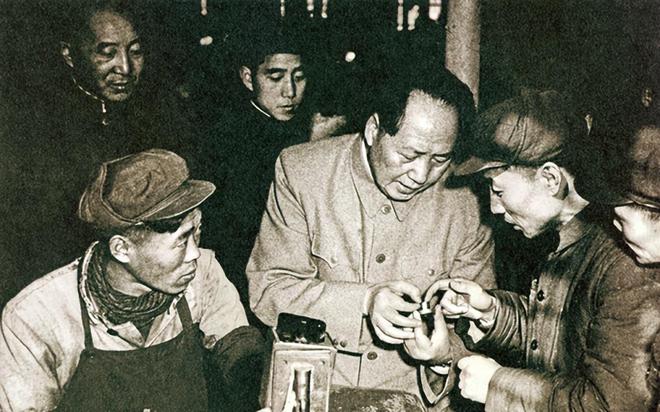 刘浩存方发布律师声明：韩**在直播过程中散播了针对委托人的不实内容，产生恶劣的负面影响；此前韩沛颖为“在直播中疑爆刘浩存的瓜”致歉