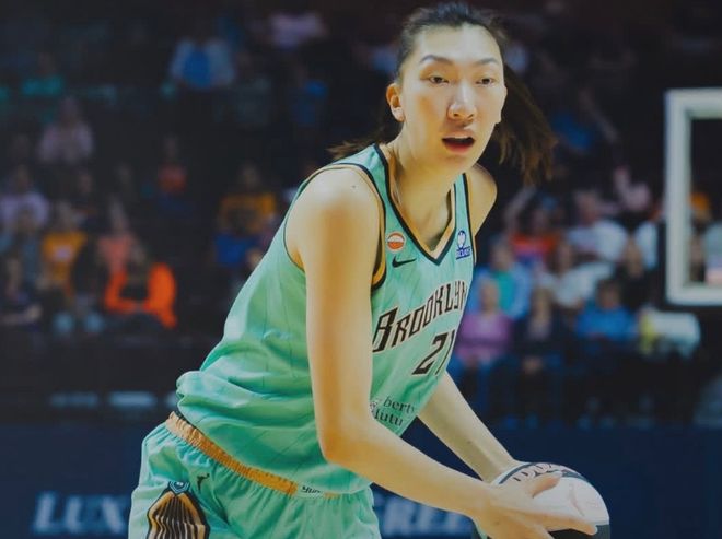 CBA休赛期:古德温确定续约上海,洛夫顿抬价恐难回归,怀特塞德下家敲定即将签约,上海有意引进赵继伟