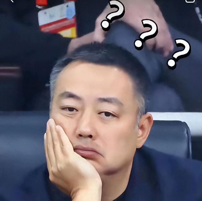 世界杯第2支出线队诞生！东道主创造历史，活久见：裁判抽筋倒地