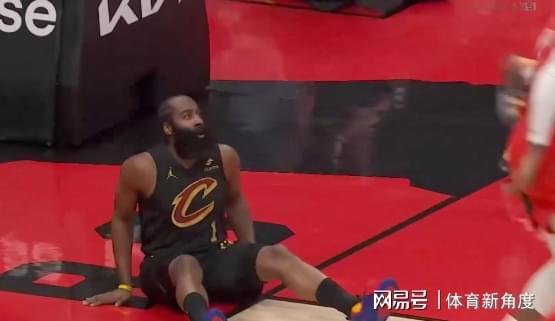 单节仅6分！女篮热身2分落败，张子宇空砍28+10，宫鲁鸣难言满意