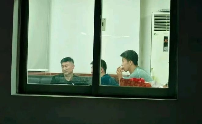 力挺偶像！34岁孙兴慜：C罗是历史最佳，我也无法反驳梅西是GOAT