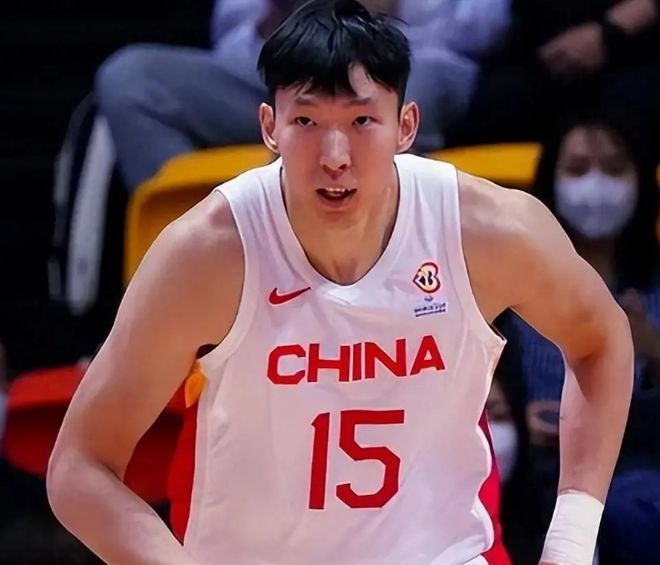 抢下男篮国青第一后卫?广东队迎来补强机会,这可是加强版徐杰!