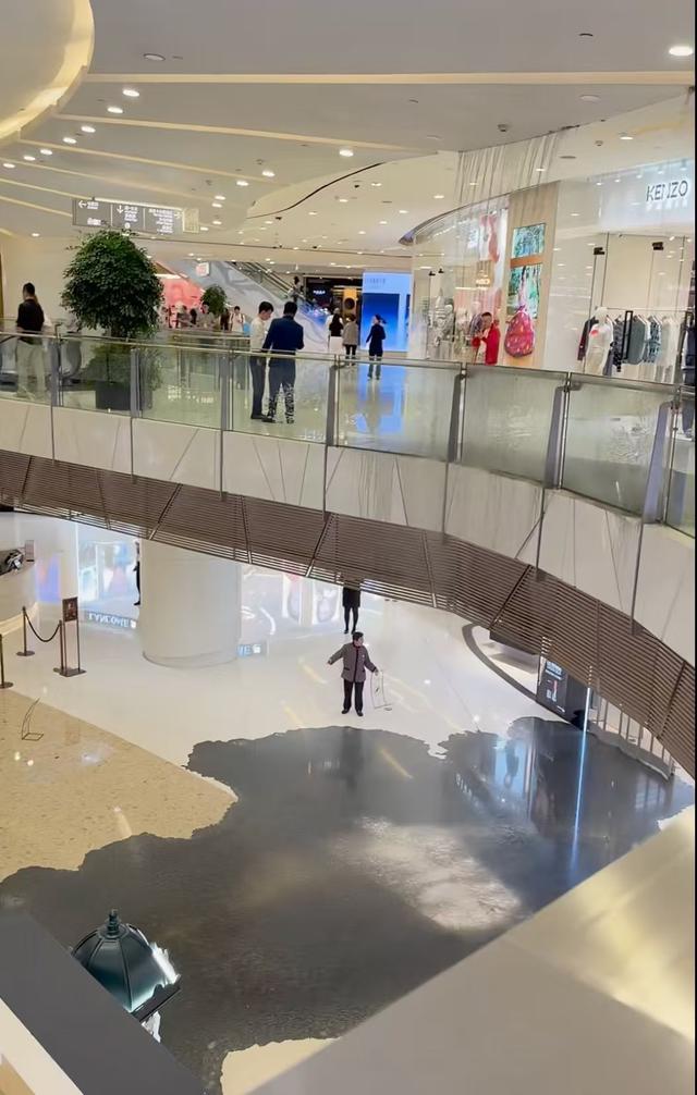 争议！男篮将开会总结 媒体人质疑：输完球开两天会拍拍照汇报完事儿